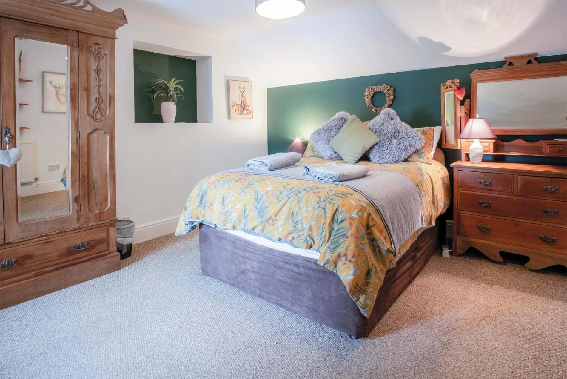 Hall House - 3 Bedroom Cottage - Saint Florence エクステリア 写真