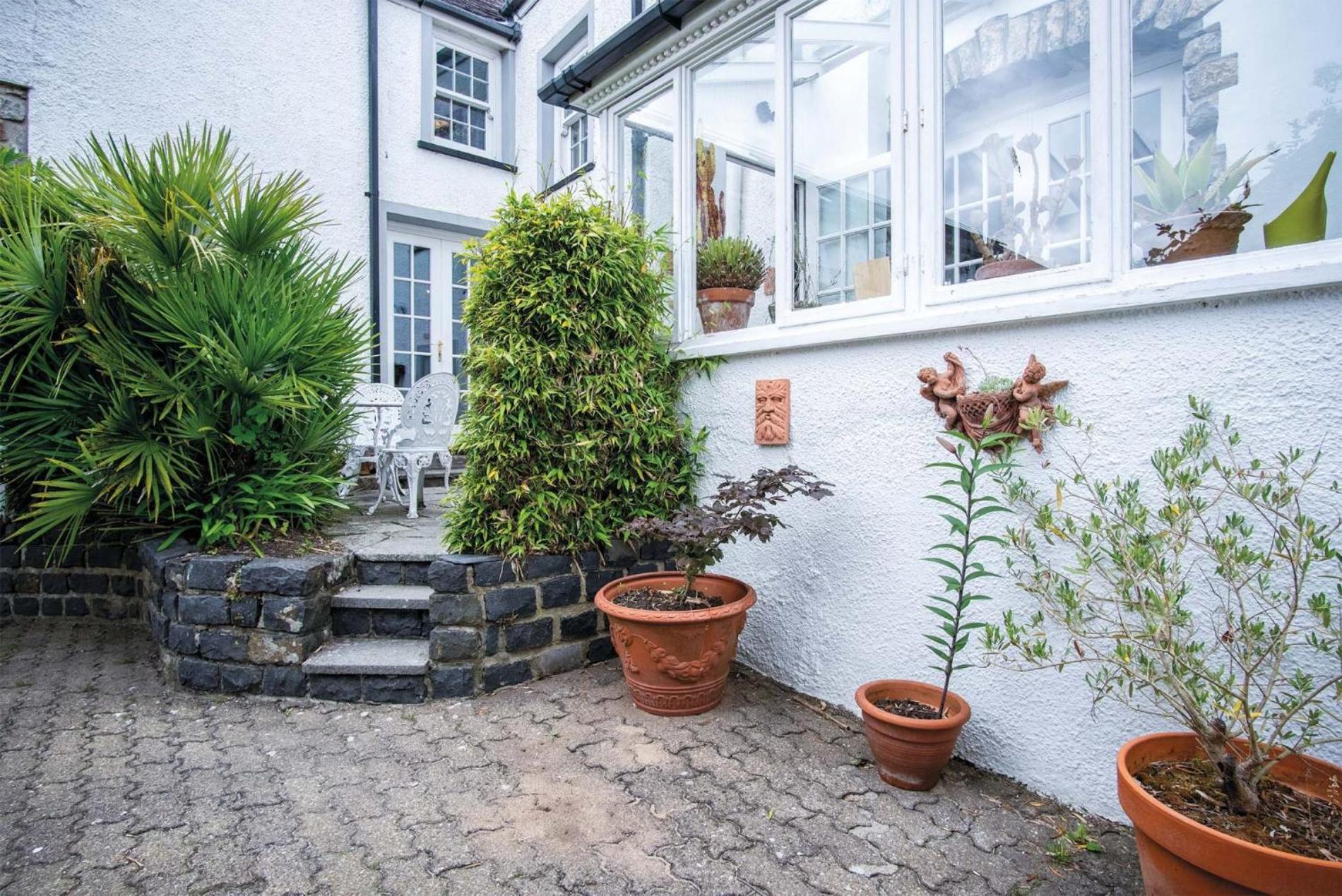 Hall House - 3 Bedroom Cottage - Saint Florence エクステリア 写真