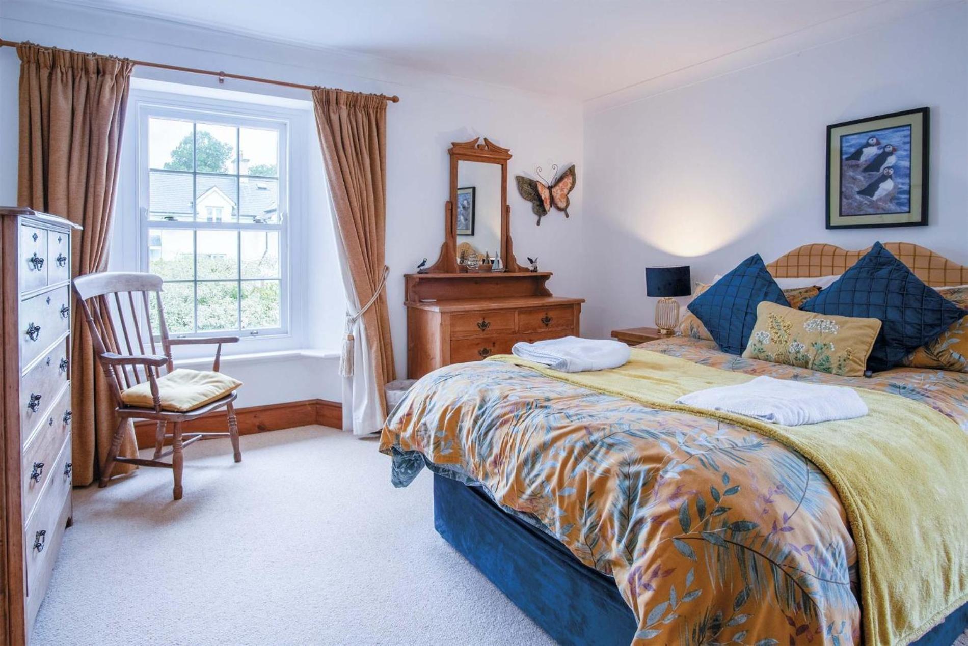 Hall House - 3 Bedroom Cottage - Saint Florence エクステリア 写真