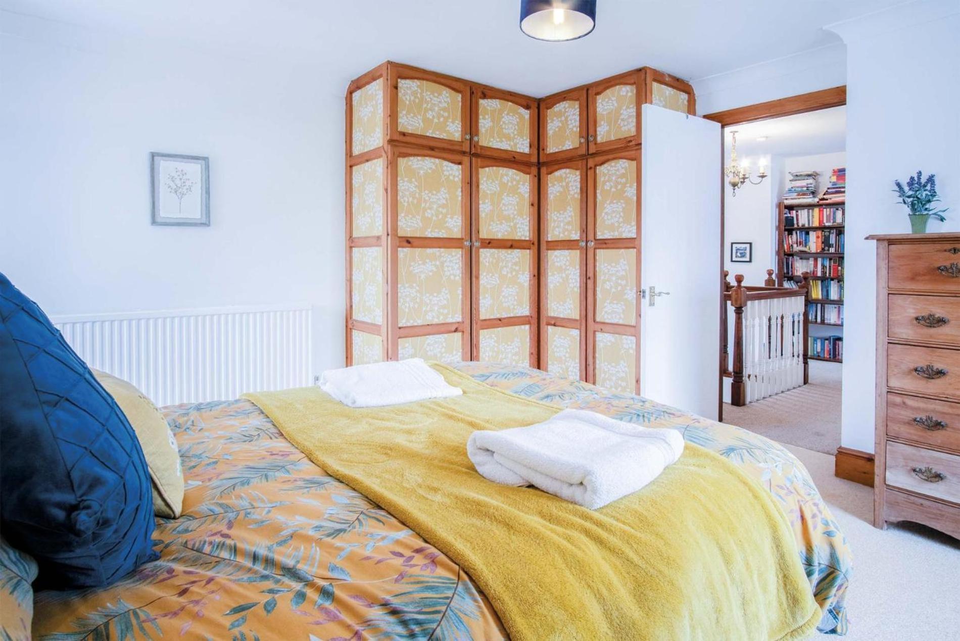 Hall House - 3 Bedroom Cottage - Saint Florence エクステリア 写真