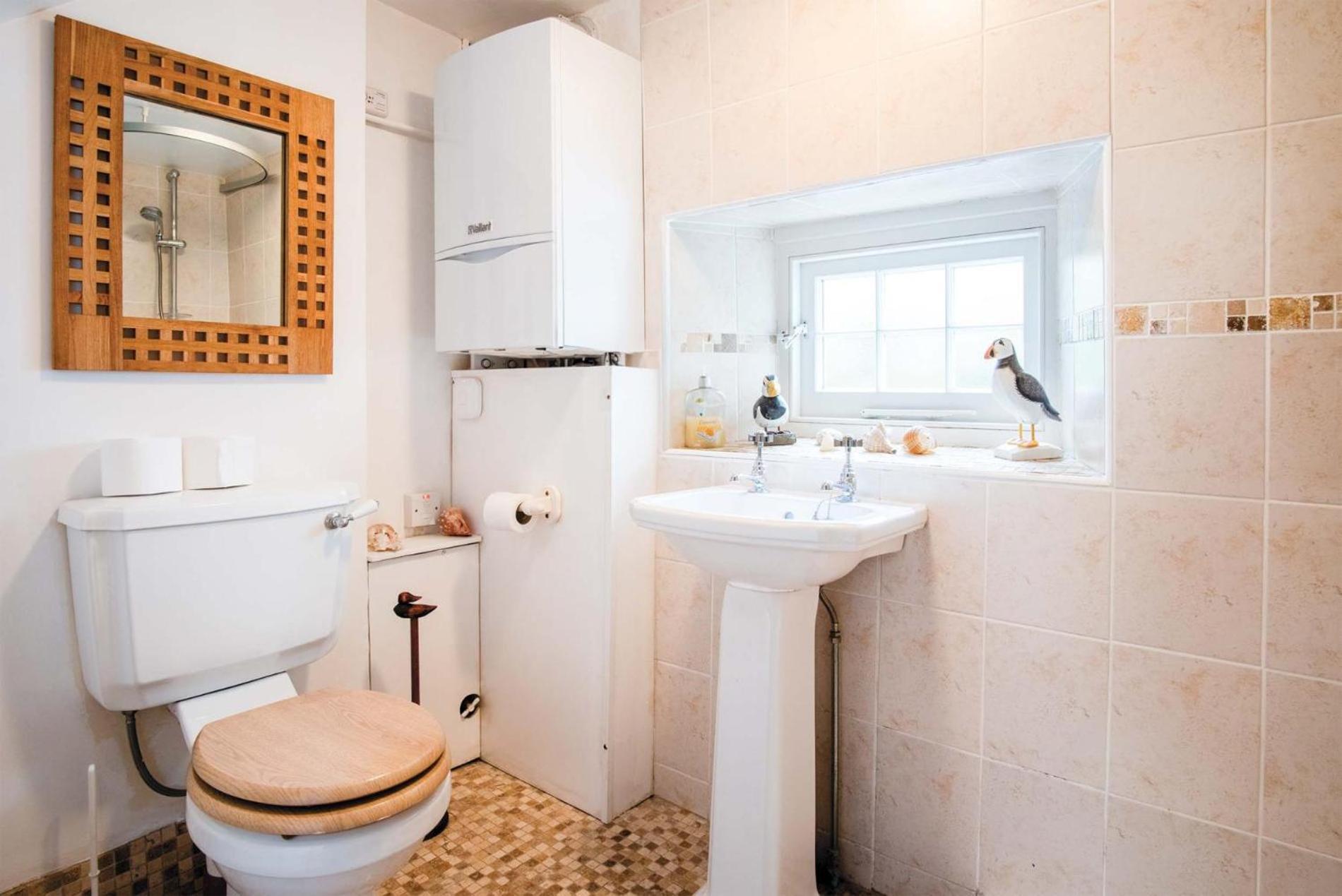 Hall House - 3 Bedroom Cottage - Saint Florence エクステリア 写真