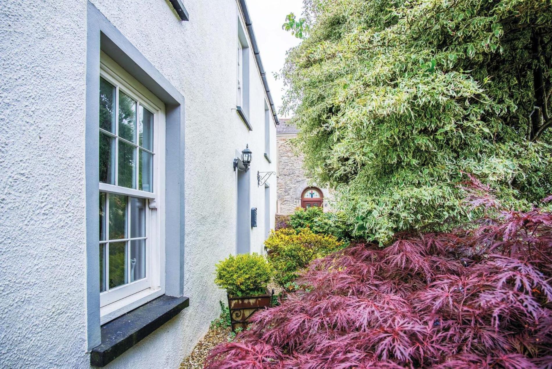 Hall House - 3 Bedroom Cottage - Saint Florence エクステリア 写真