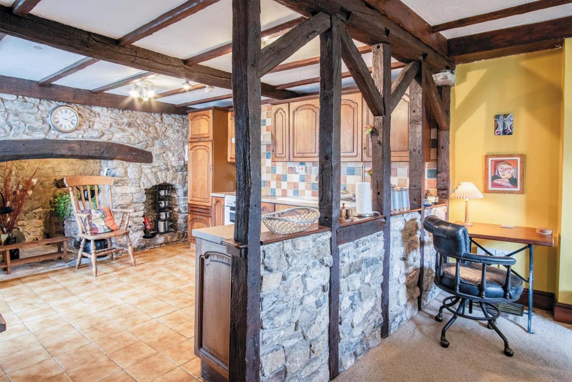 Hall House - 3 Bedroom Cottage - Saint Florence エクステリア 写真
