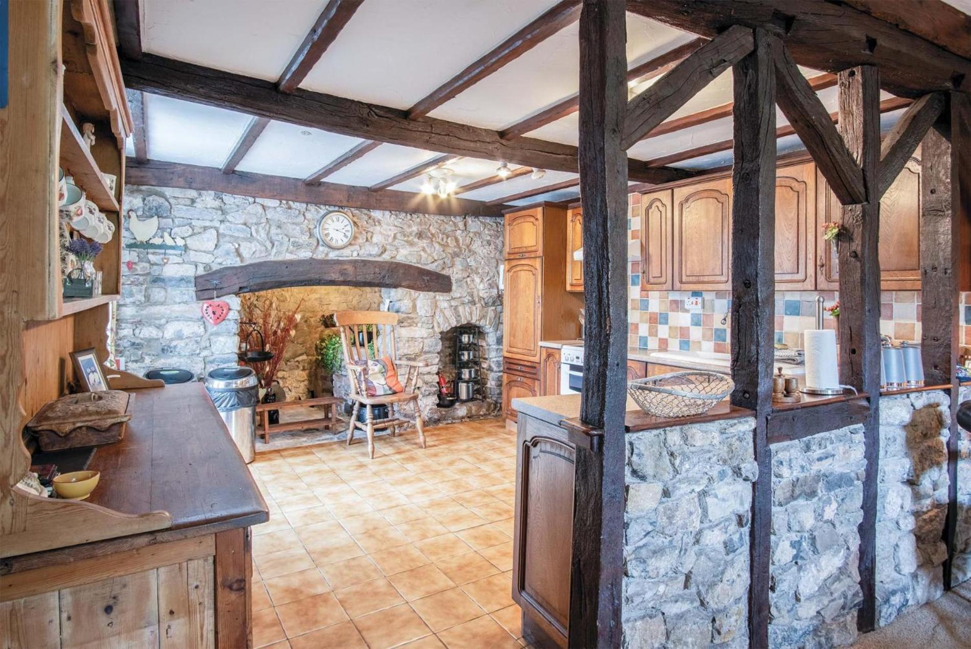 Hall House - 3 Bedroom Cottage - Saint Florence エクステリア 写真